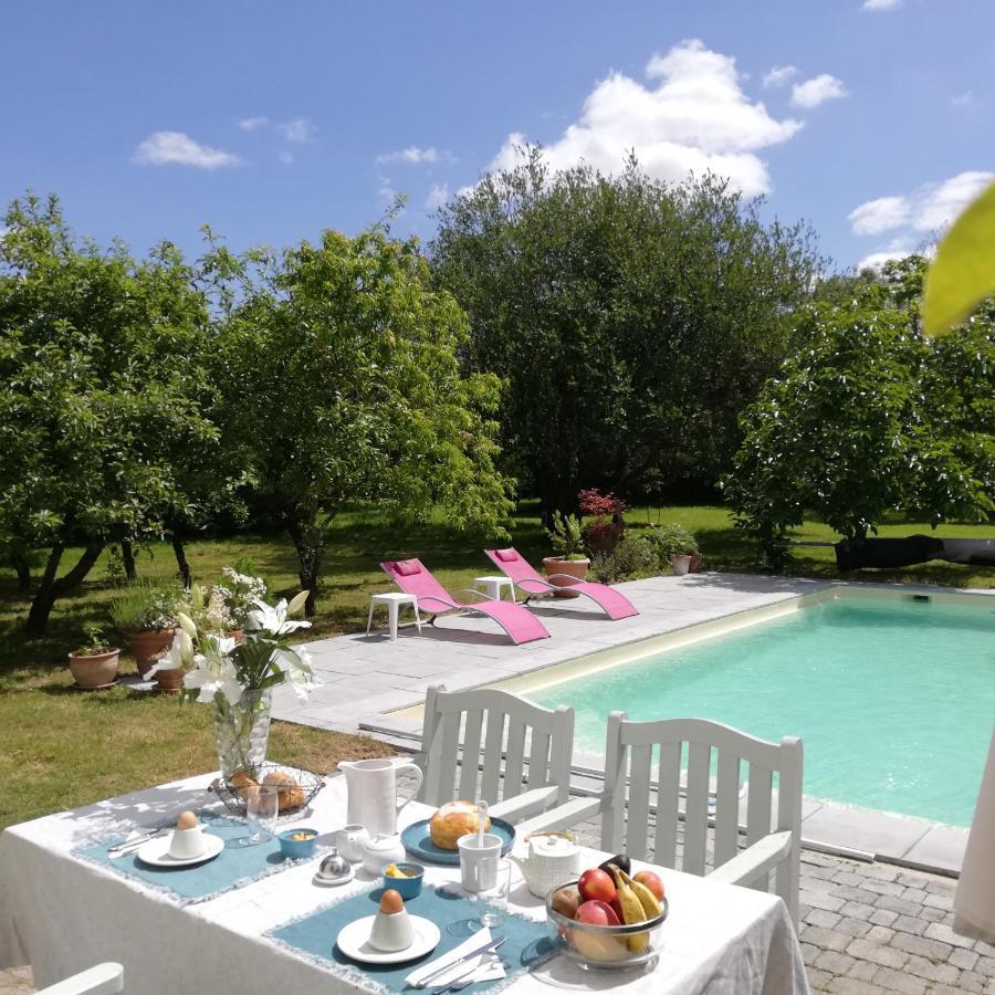 Au Logis De La Mongie Bed & Breakfast Soullans Eksteriør bilde