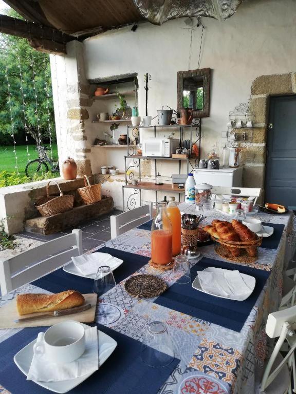 Au Logis De La Mongie Bed & Breakfast Soullans Eksteriør bilde
