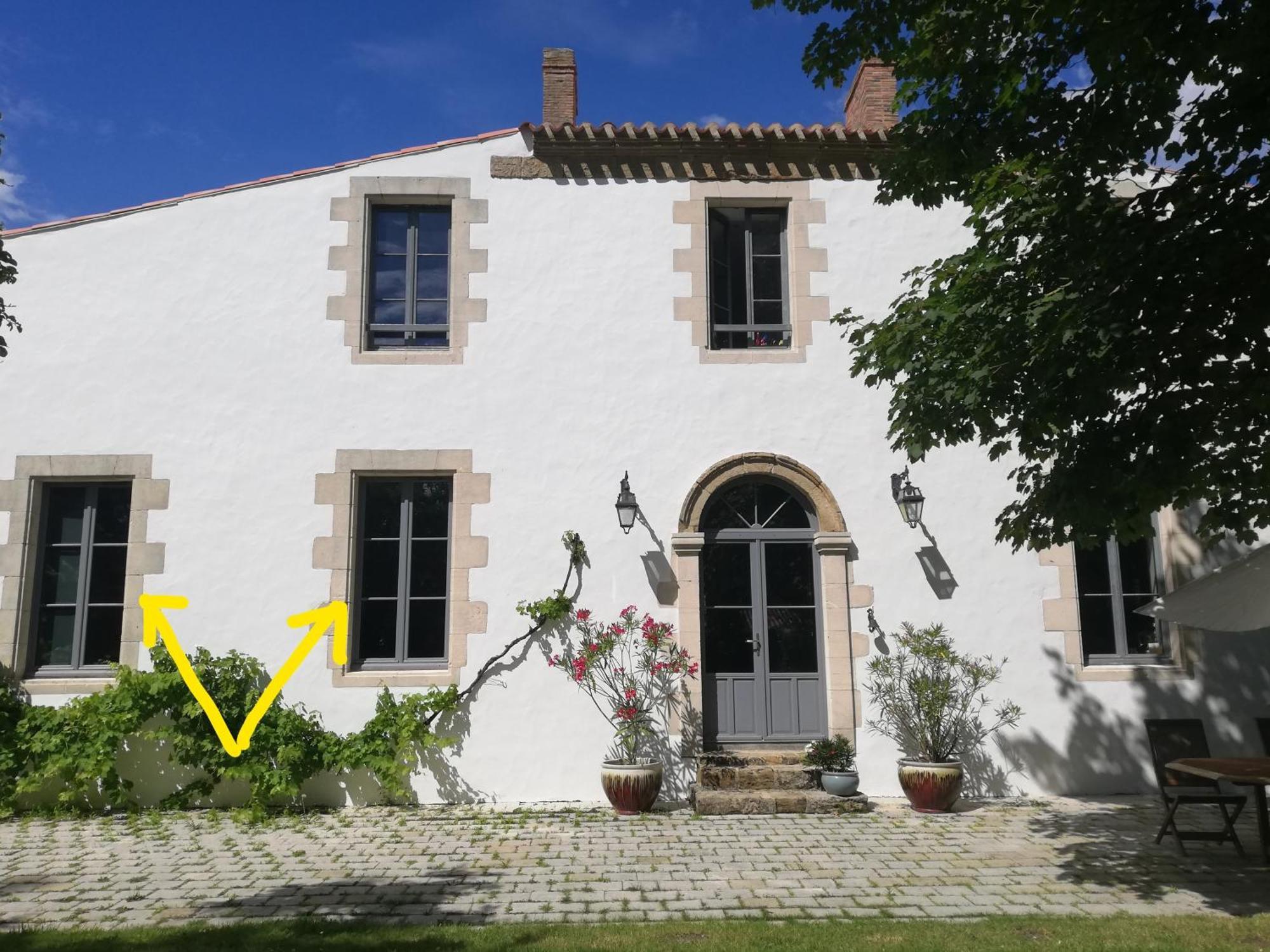 Au Logis De La Mongie Bed & Breakfast Soullans Eksteriør bilde